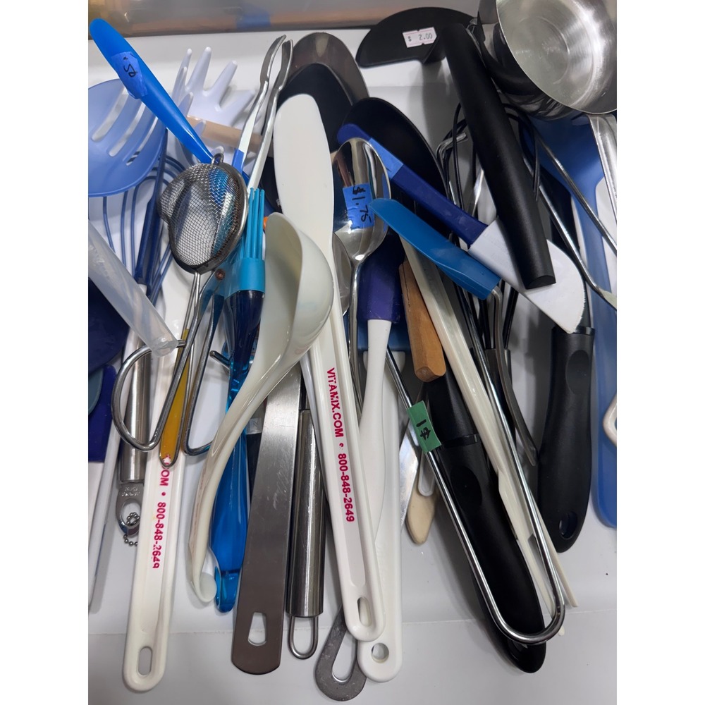 Kitchen Utensils Bundle - Picture 3 of 4